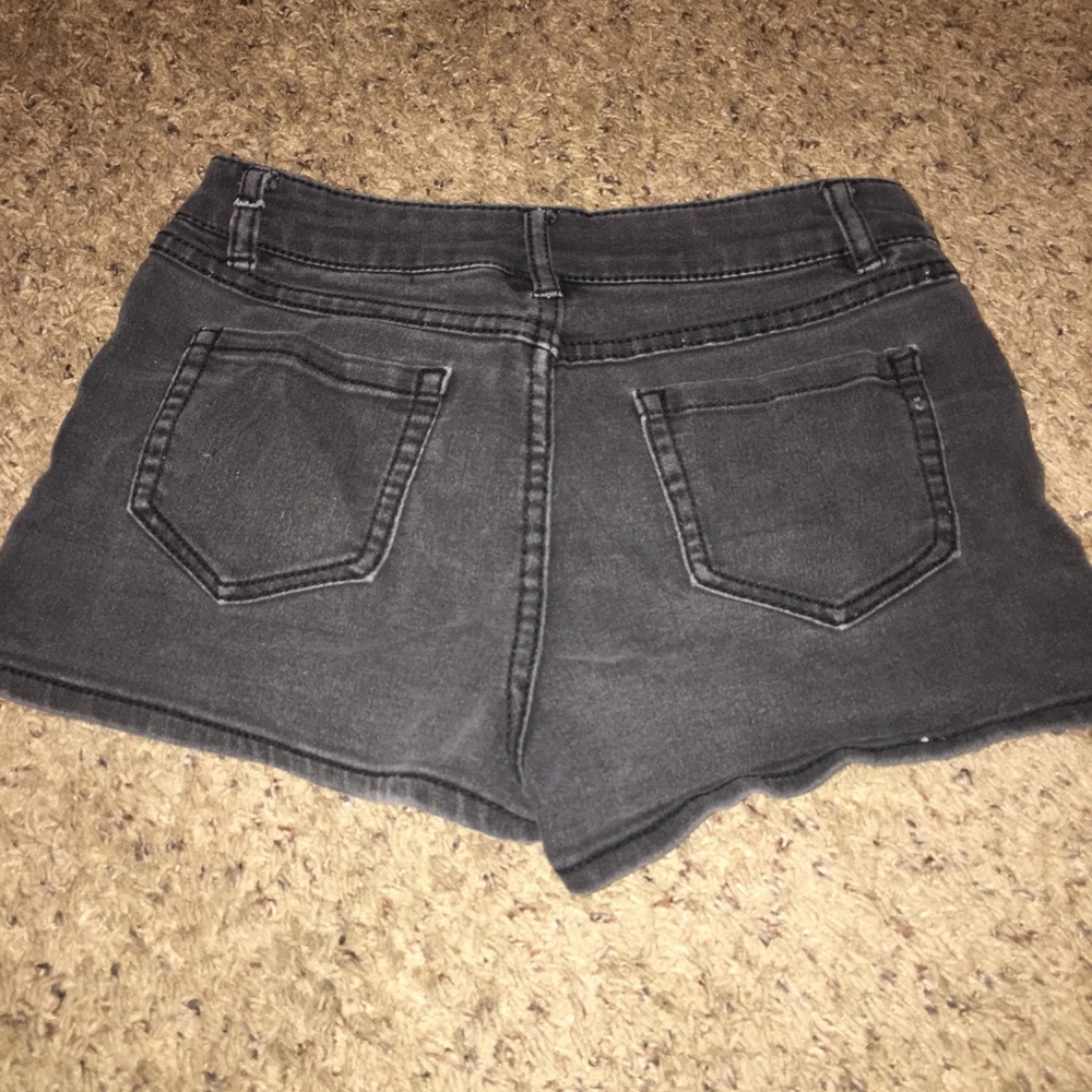Shorts - Picture 2 of 2